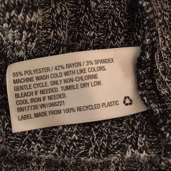 SOLD🌷Mossimo Supply Co-Tunic Top - Picture 4 of 7